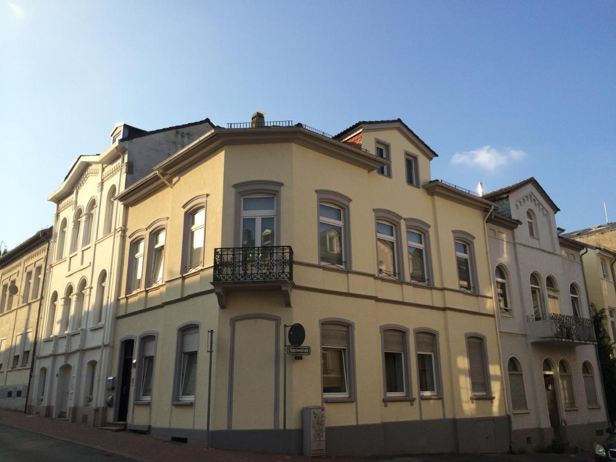 Grosses Und Helles Innenstadt Apartment - Ferienwohnung Bad Hombourg Extérieur photo
